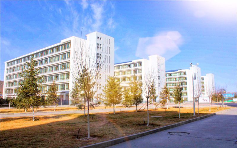 白银矿冶职业技术学院