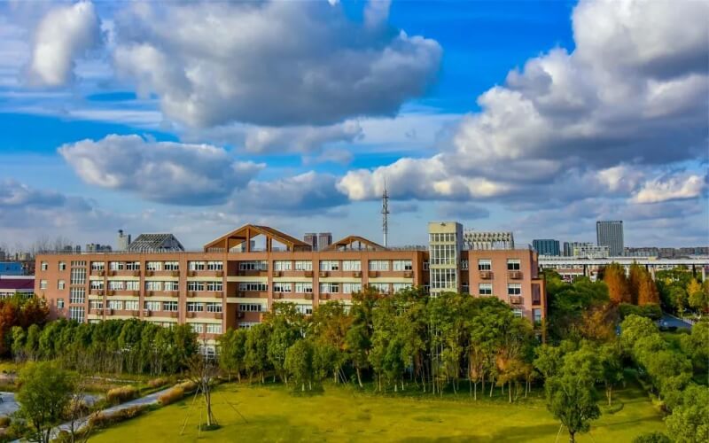 上海思博职业技术学院