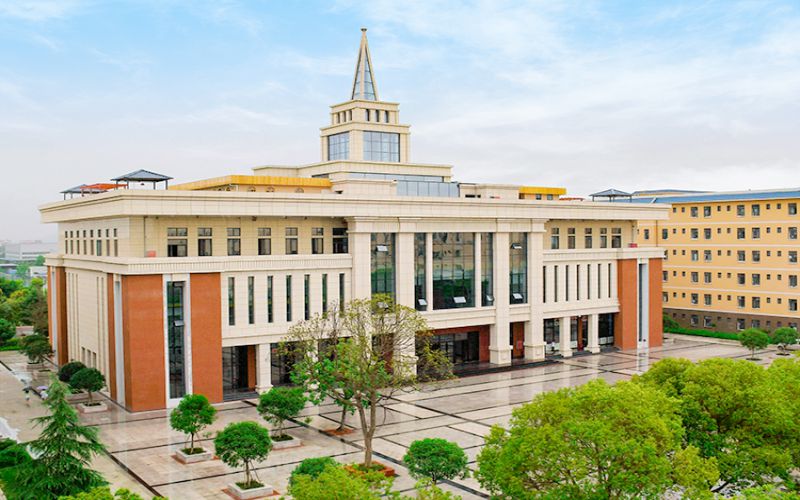 四川电子机械职业技术学院