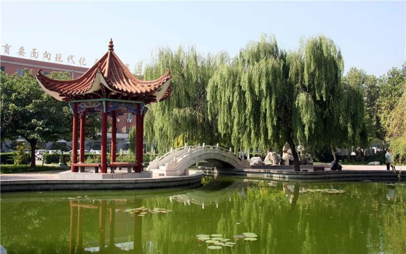 石家庄信息工程职业学院