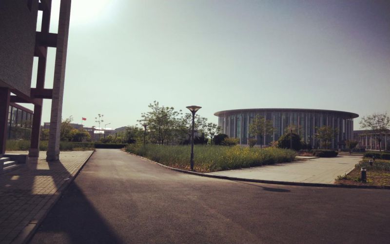 河南艺术职业学院