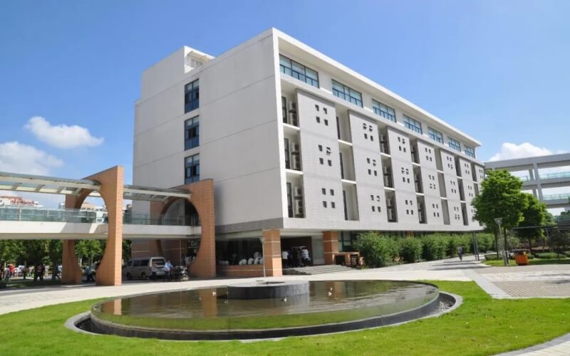 苏州百年职业学院