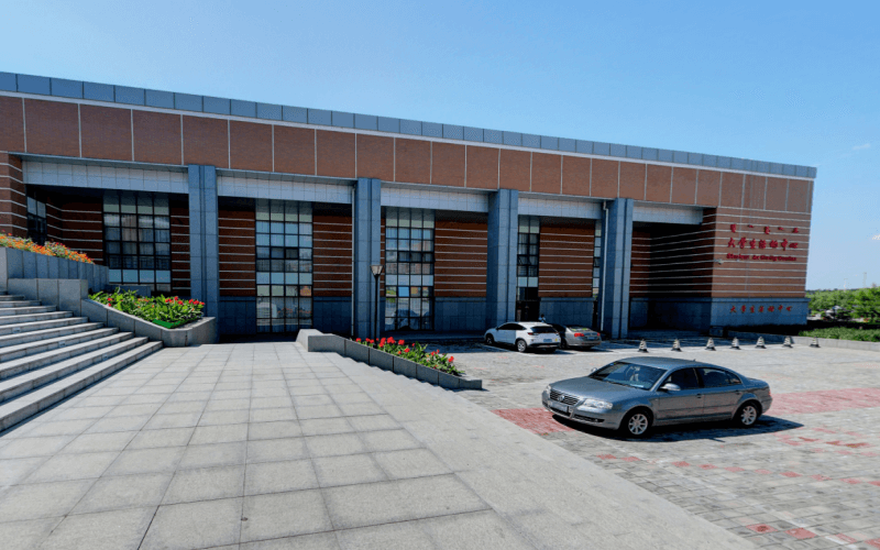 鄂尔多斯职业学院