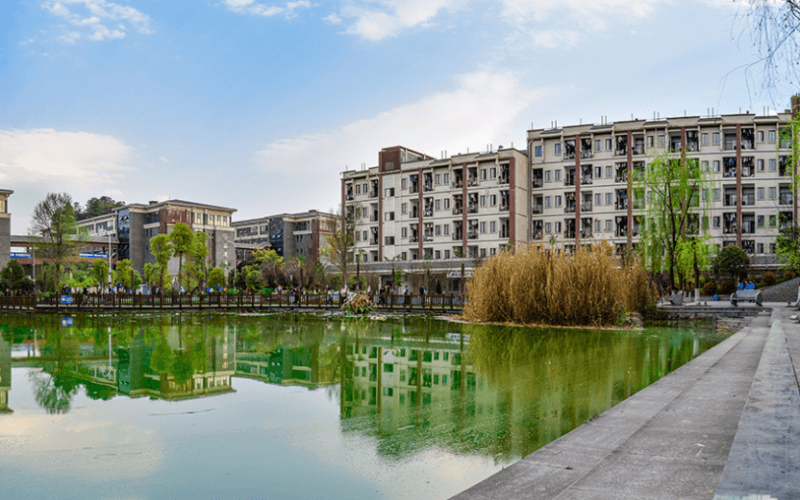 贵州交通职业大学