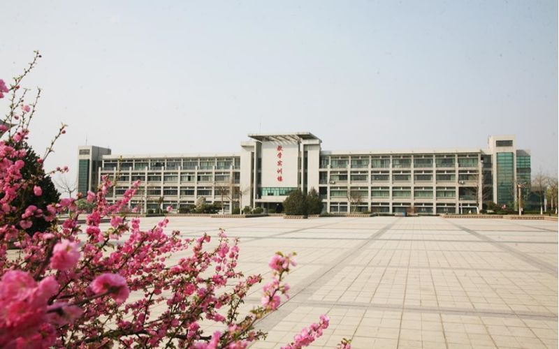 济南工程职业技术学院