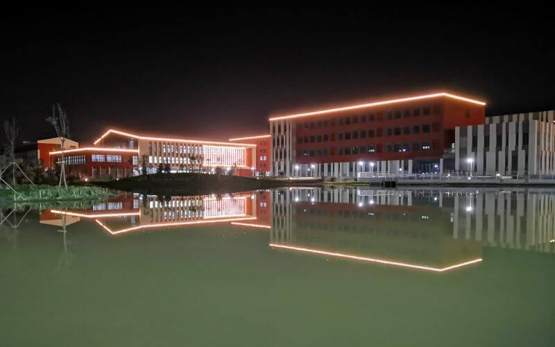 石家庄信息工程职业学院