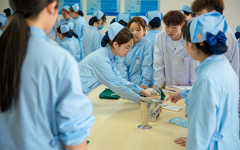 巴中职业技术学院