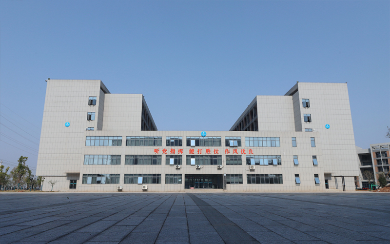 湖南汽车工程职业大学