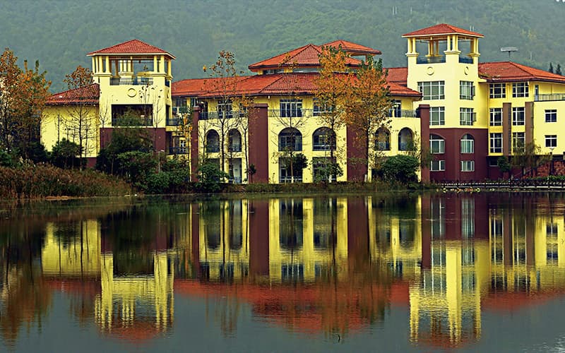 成都外国语学院