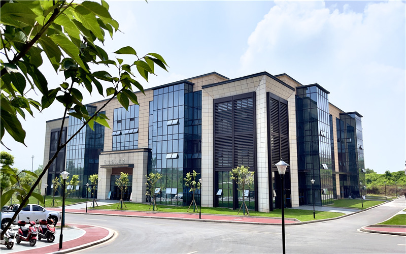 重庆智能工程职业学院