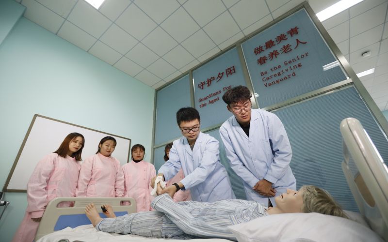 天津市职业大学