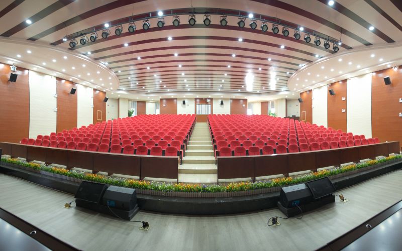 云南商务职业学院