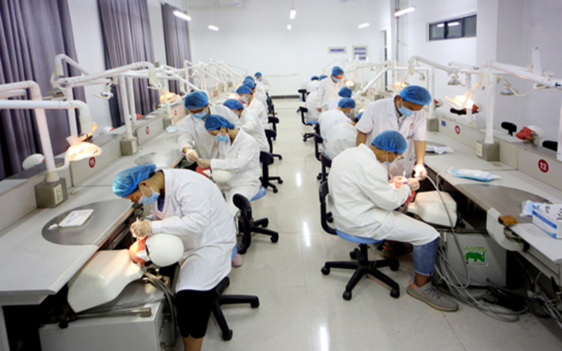 商丘医学高等专科学校