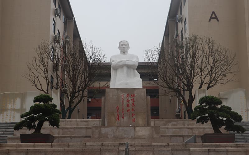 泸州职业技术学院