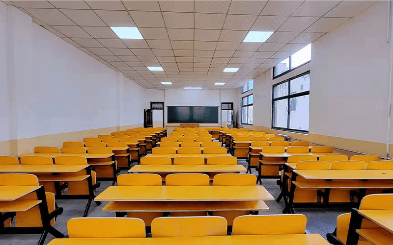 河南工业贸易职业学院