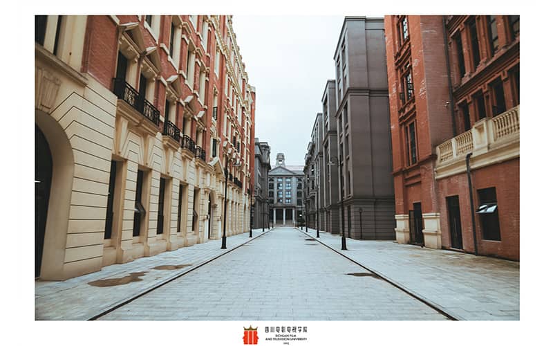 四川电影电视学院