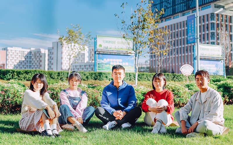 云南医药健康职业学院