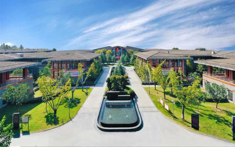 杭州万向职业技术学院