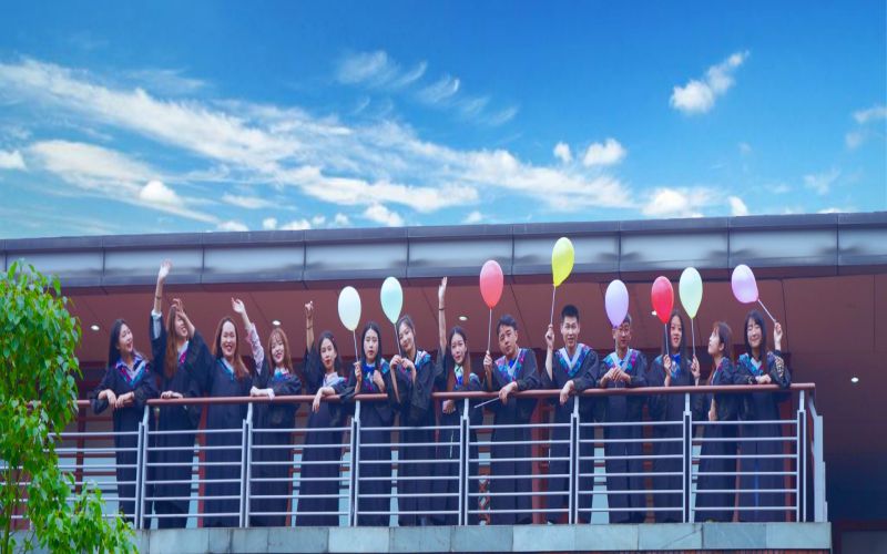 杭州万向职业技术学院