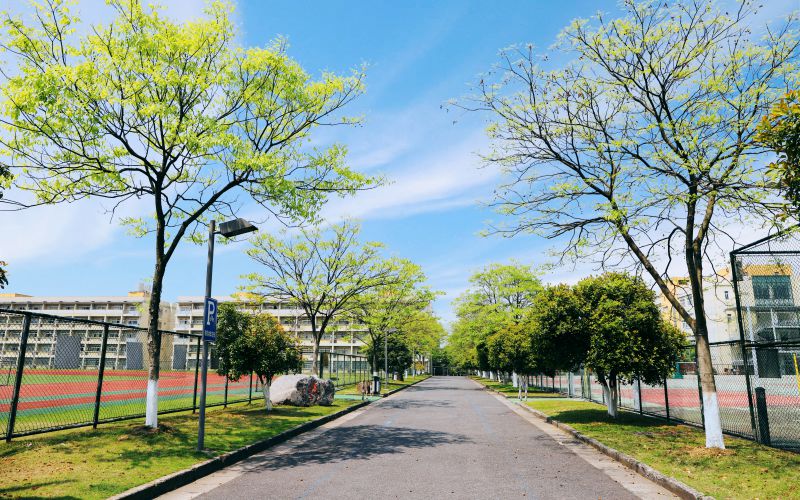 杭州万向职业技术学院