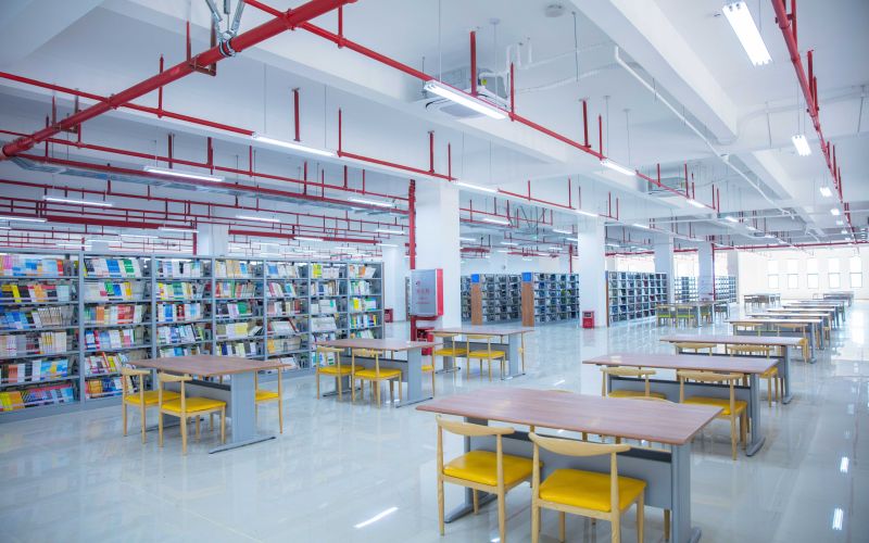 广东肇庆航空职业学院