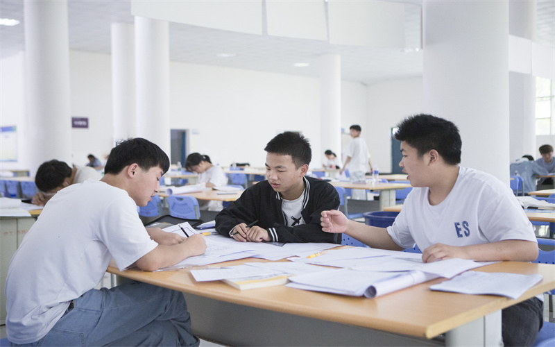 贵州工程职业学院