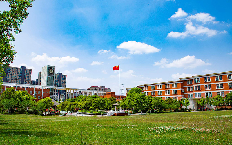 郑州城市职业学院