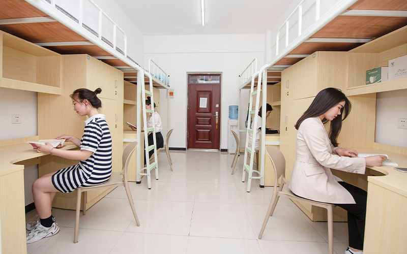 郑州城市职业学院