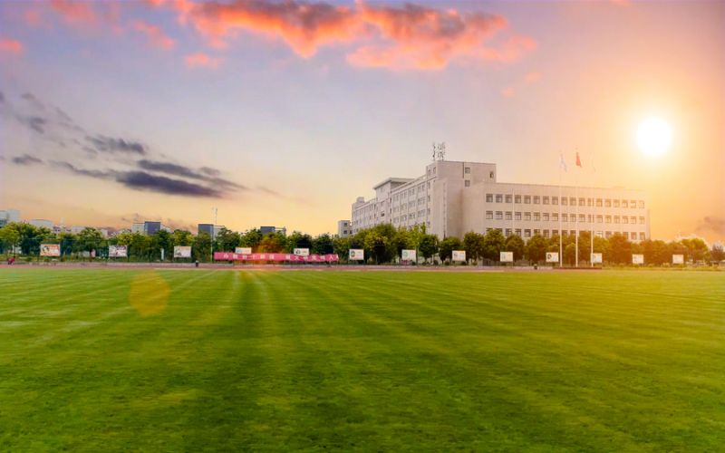 宝鸡中北职业学院