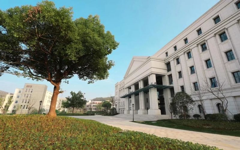 浙江外国语学院