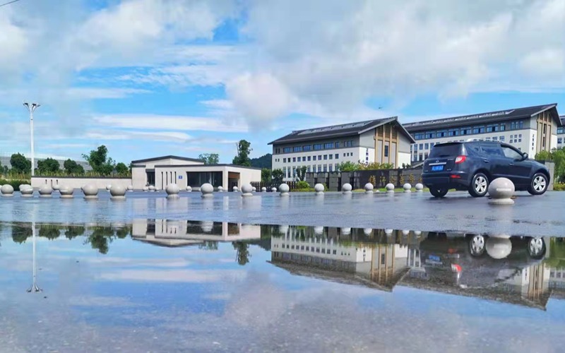 镇江市高等专科学校