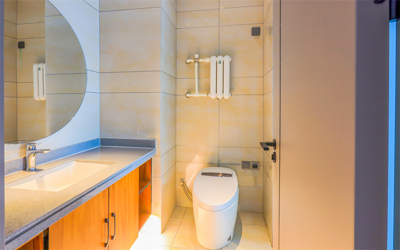 哈尔滨华德学院