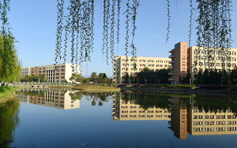 四川铁道职业学院