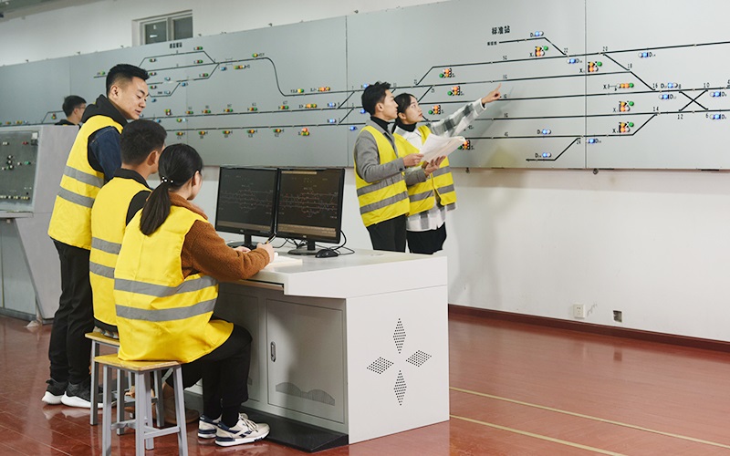 四川铁道职业学院