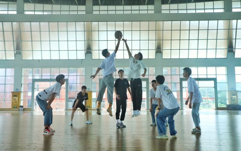 中南林业科技大学涉外学院