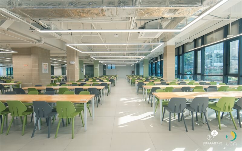 景德镇艺术职业大学