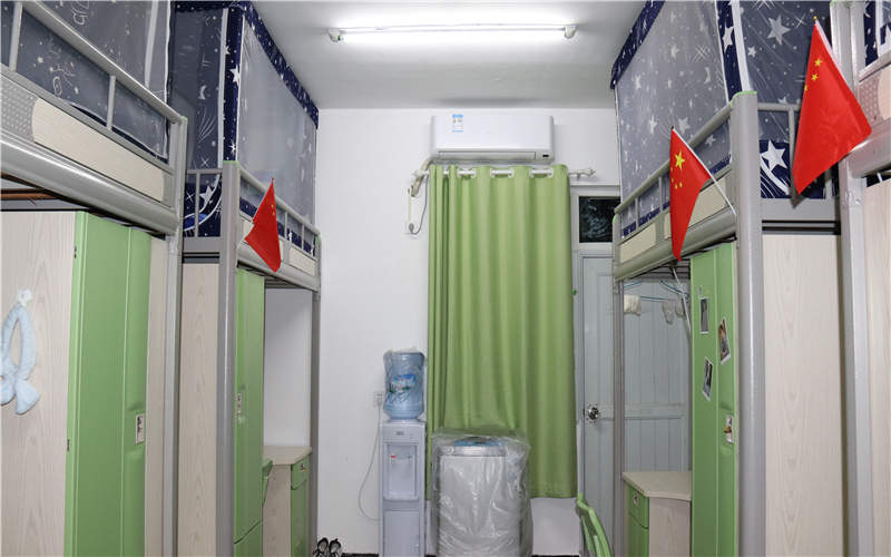 重庆旅游职业学院