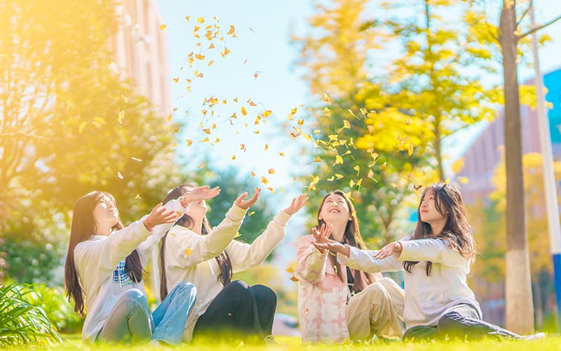 云南医药健康职业学院