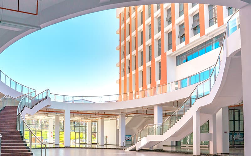 云南医药健康职业学院