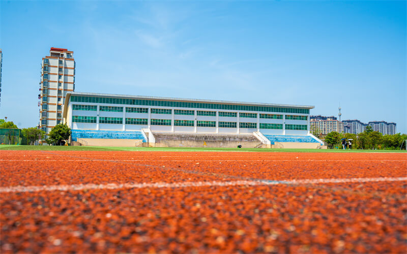 江西中医药高等专科学校