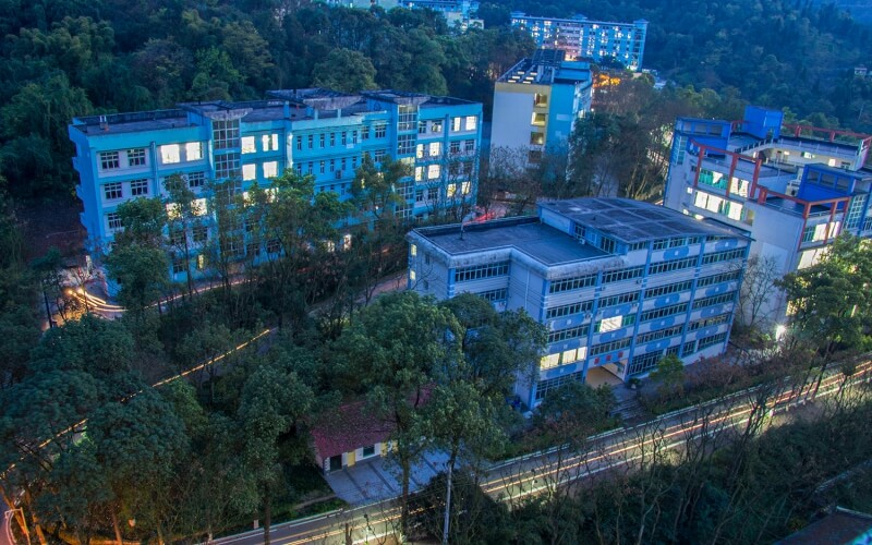 重庆人文科技学院