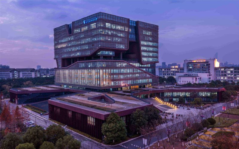 西交利物浦大学