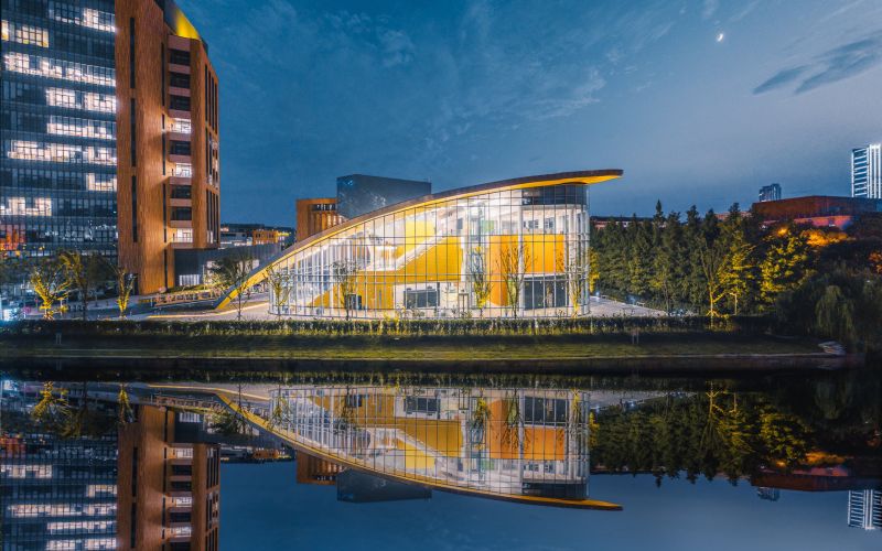 西交利物浦大学