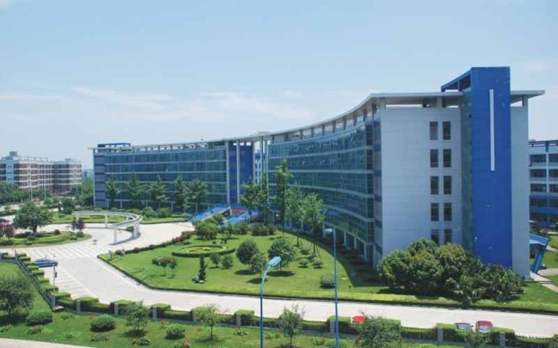电子科技大学成都学院