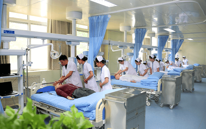 河南医学高等专科学校