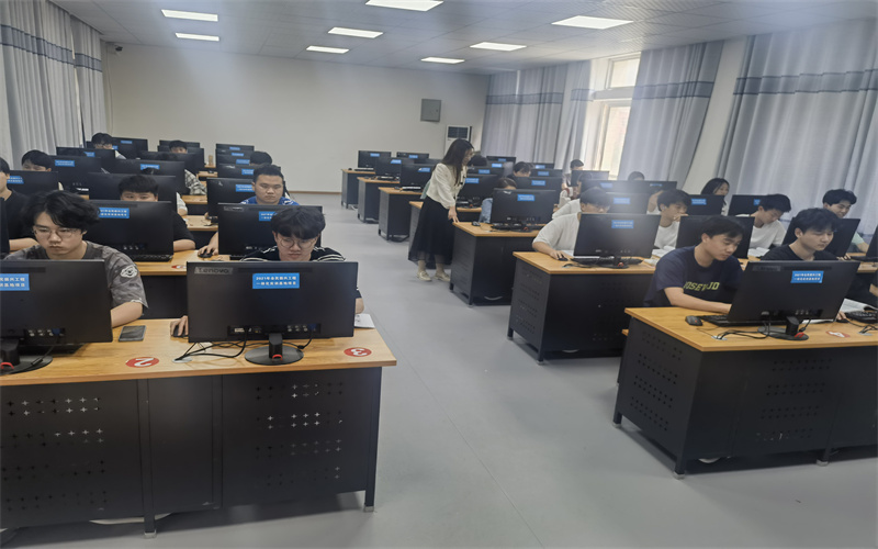 周口理工职业学院