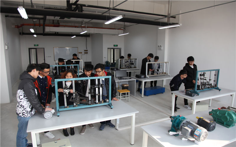 西安高新科技职业学院