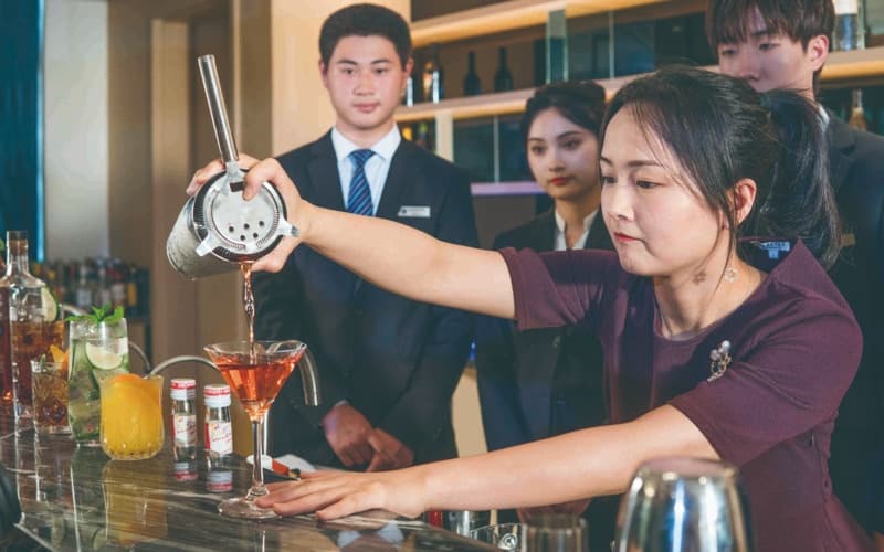 成都银杏酒店管理学院