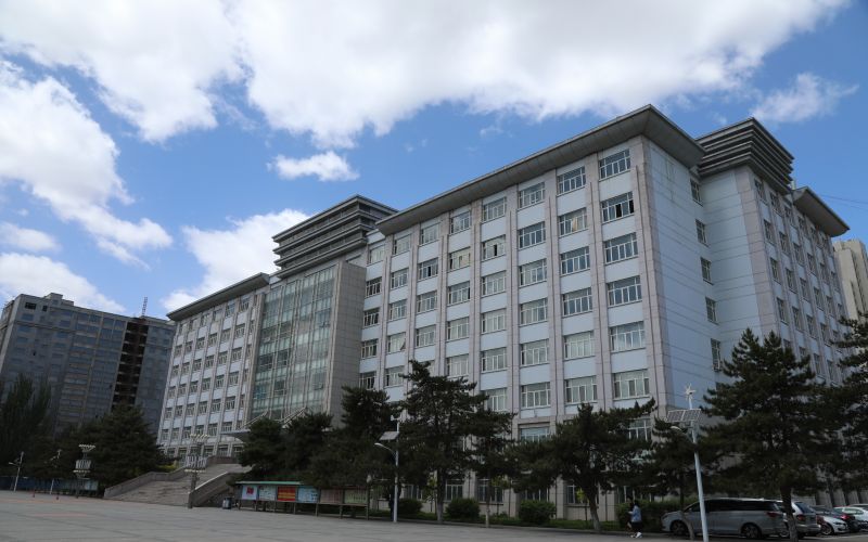 包头职业技术学院