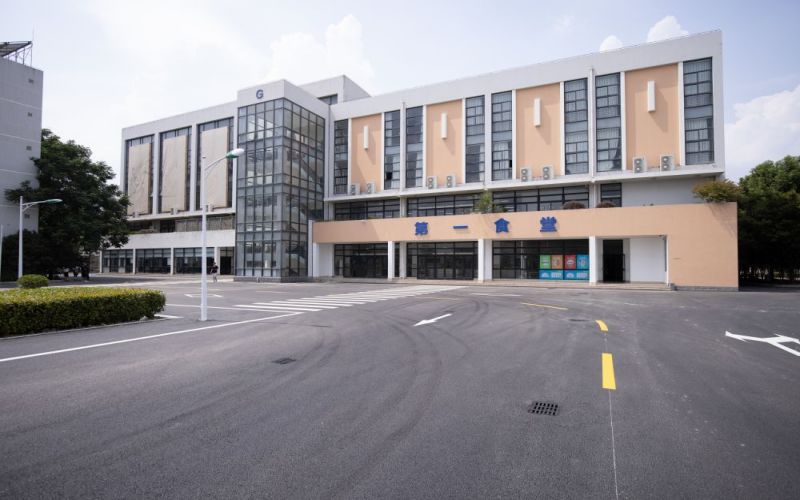 上海闵行职业技术学院
